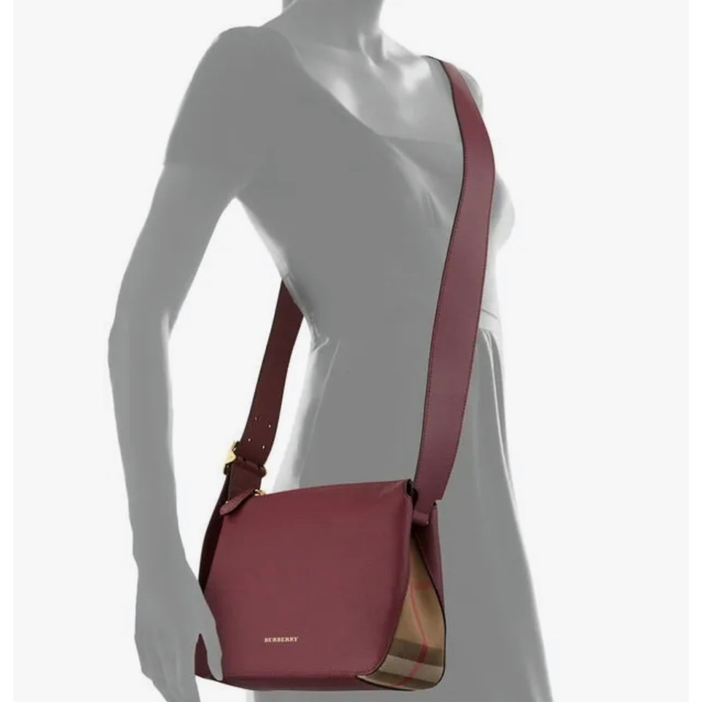 New Burberry Helmsley Leather Cross Body Bag